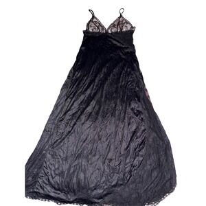 Lady Cameo Womens Black Nightgown Lace Vintage‎ Nylon Slip Dress, Size Medium